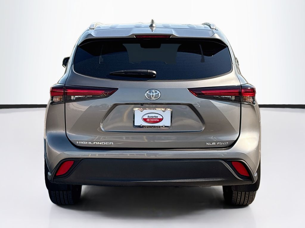 Thumbnail: 2026 Toyota Highlander - 6