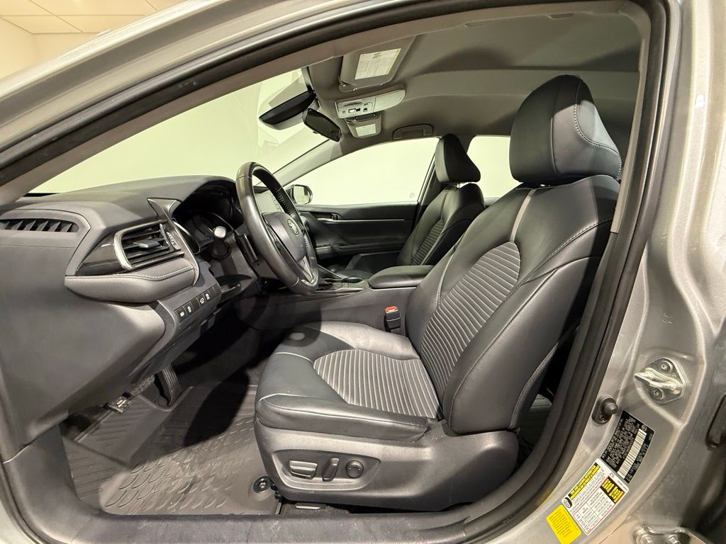 Thumbnail: 2024 Toyota Camry - 12