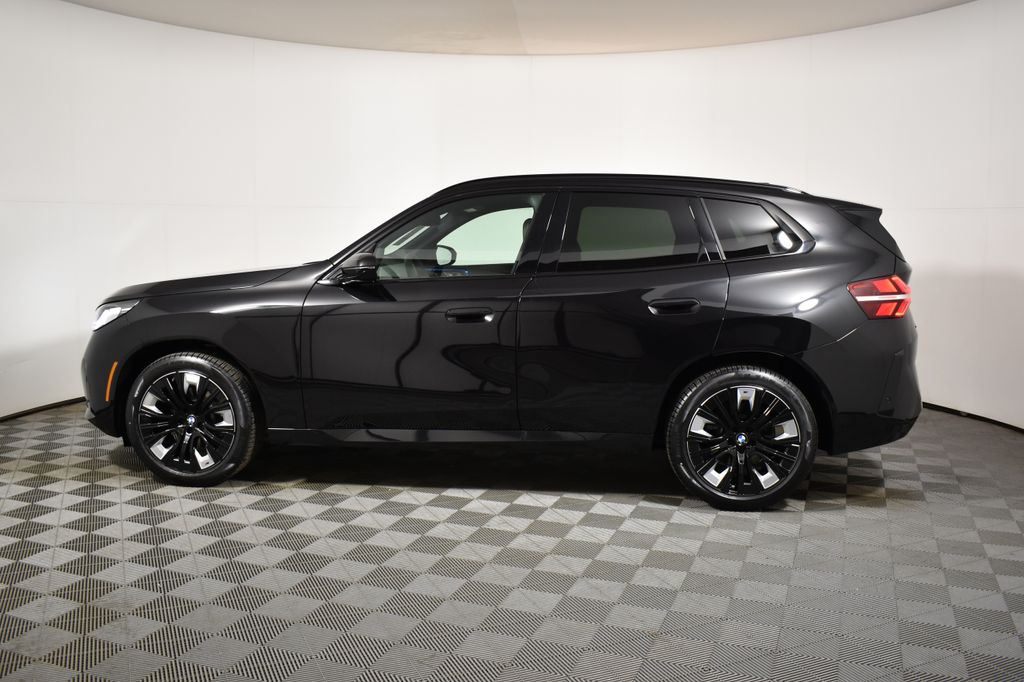 Thumbnail: 2026 BMW X3 - 2