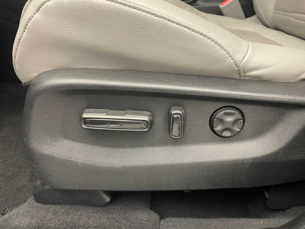 2020 Honda CR-V EX-L 14