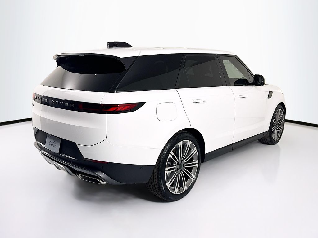 Thumbnail: 2026 Land Rover Range Rover Sport - 5