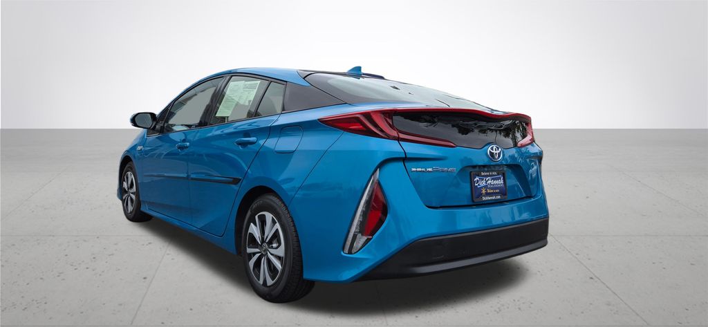2017 Toyota Prius Prime Plus