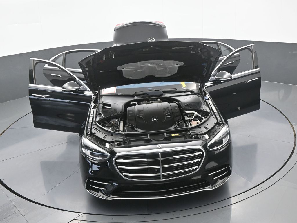 Used 2021 Obsidian Black/designo Diamon White Mercedes-Benz S 580 image 82