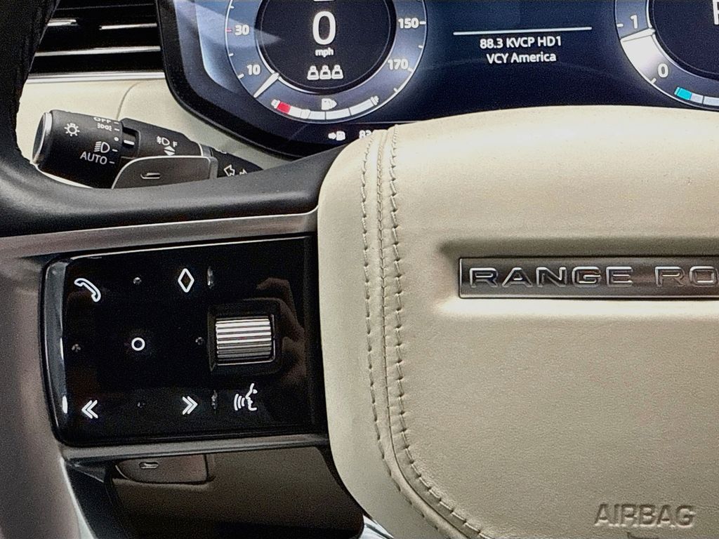 Thumbnail: 2023 Land Rover Range Rover - 11