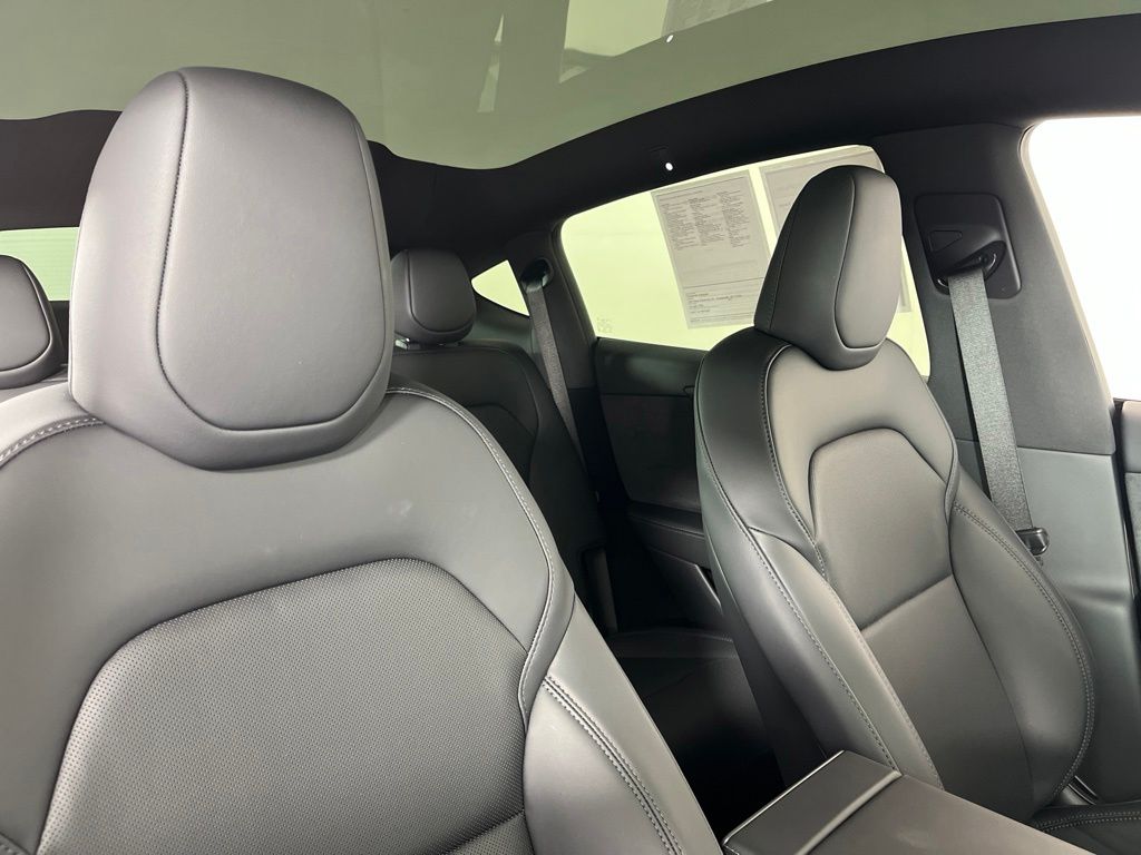 Thumbnail: 2026 Tesla Model Y - 12