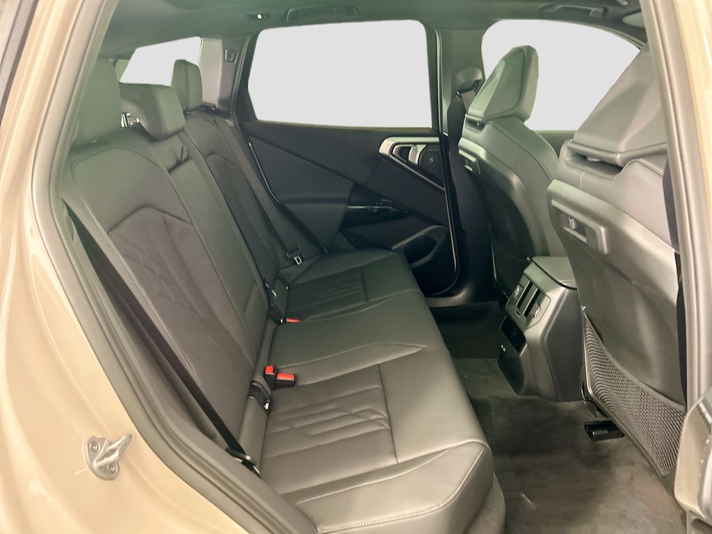 Thumbnail: 2026 BMW X3 - 21