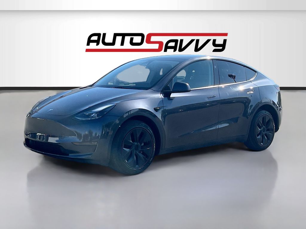 Used 2025 Gray Tesla Long Range image 3