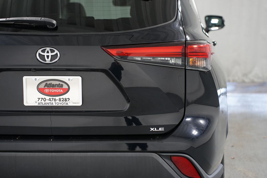 2021 Toyota Highlander XLE 10