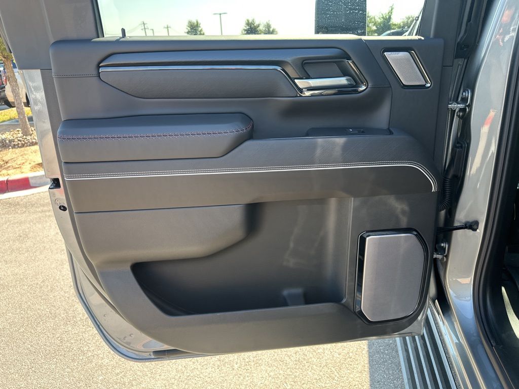 New Car 2025 Gmc Sierra 2500hd  At4x For Sale Under $130,000 In Austin, Texas
