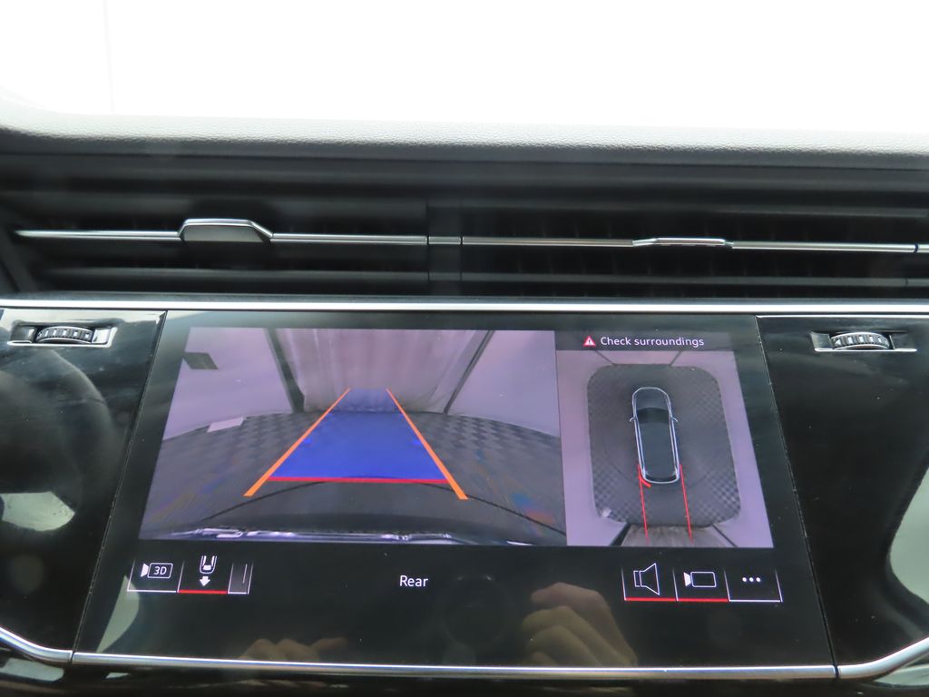 2024 Audi Q7 Premium Plus 16