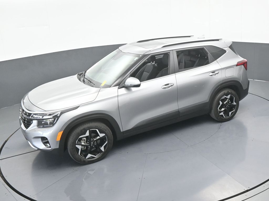 Used 2025 Steel Gray Kia EX image 43