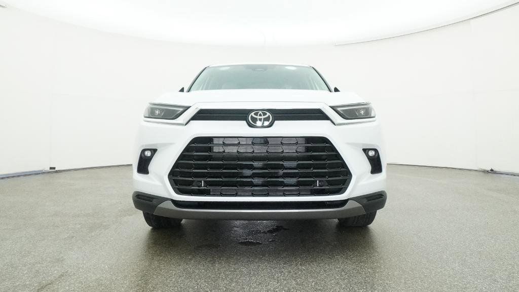 Thumbnail: 2026 Toyota Grand Highlander - 8