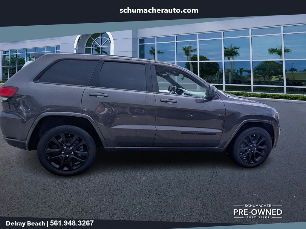 used 2021 Jeep Grand Cherokee car, priced at $16,498