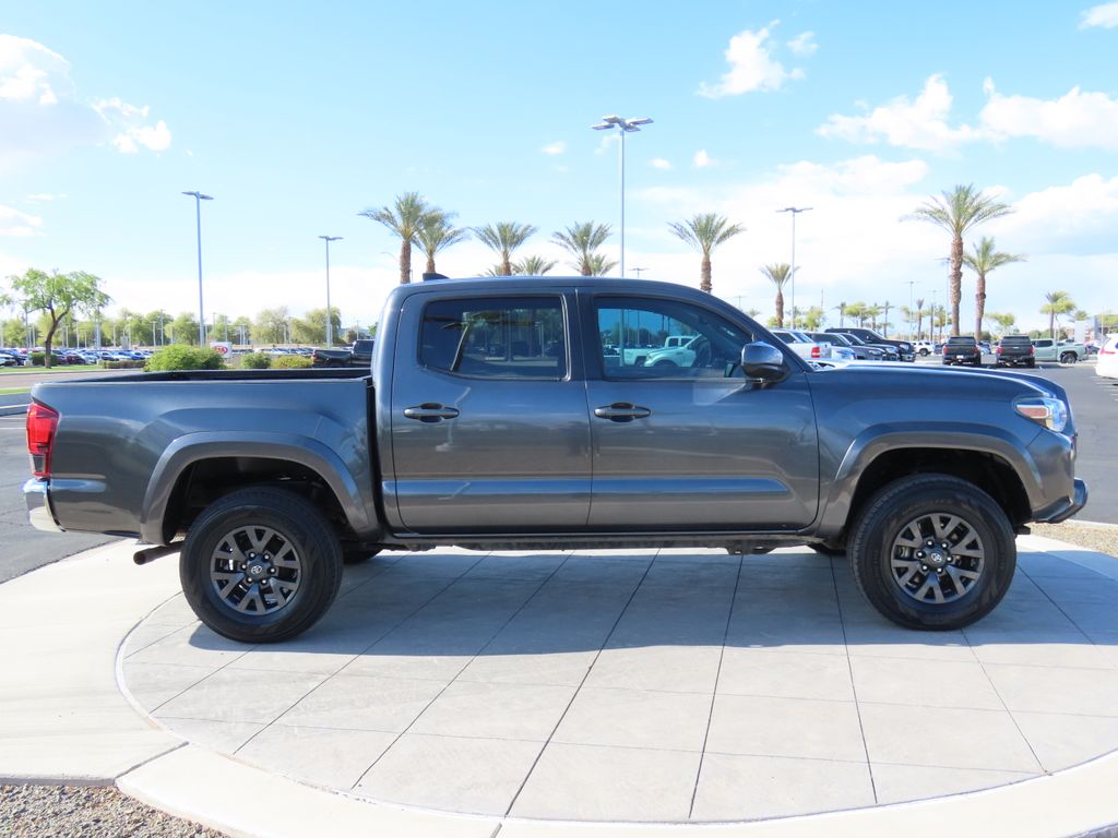 2020 Toyota Tacoma SR5 4