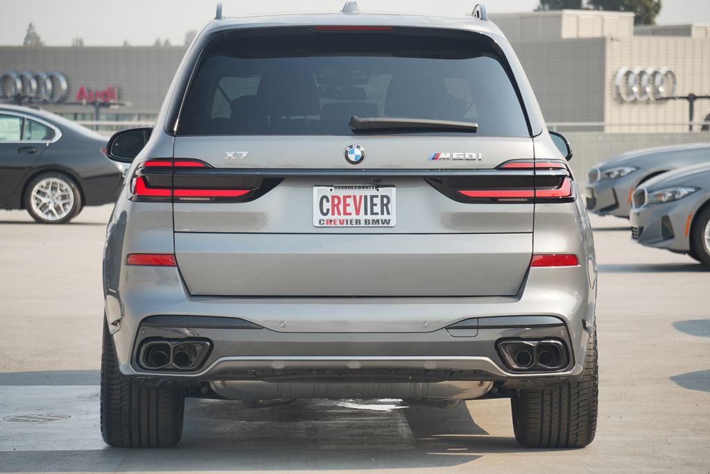 Thumbnail: 2026 BMW X7 - 6