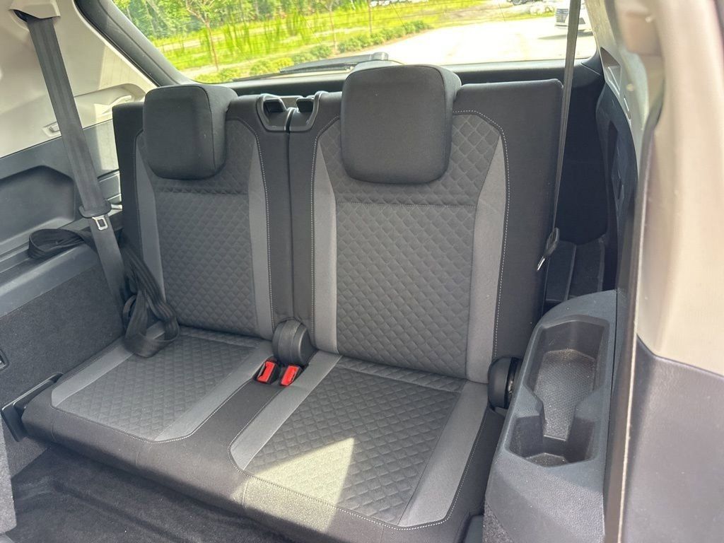 2019 Pure White Volkswagen Tiguan 2.0T S FWD SUV