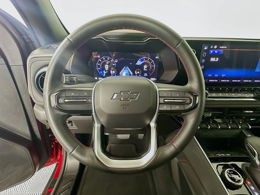 Thumbnail: 2025 Chevrolet Colorado - 11