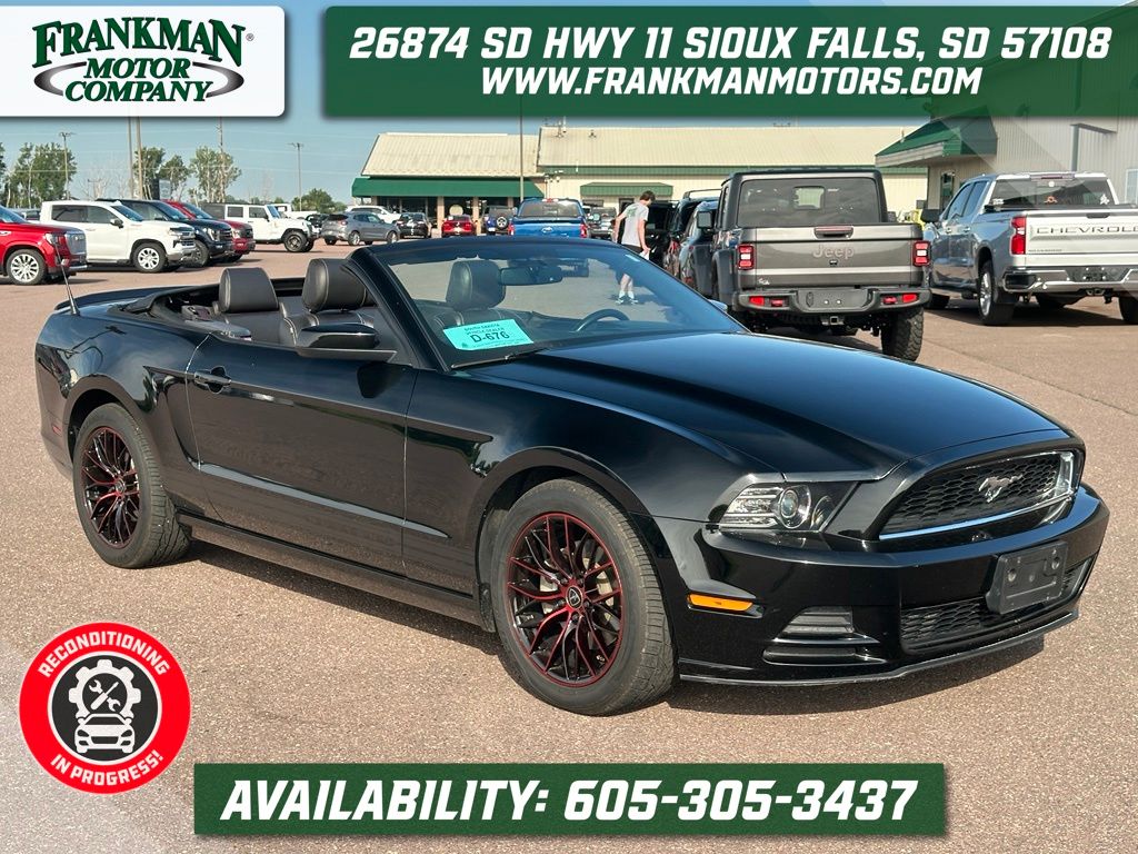 Black 2014 Ford Mustang Convertible Rear-Wheel Drive 6-Speed Automatic