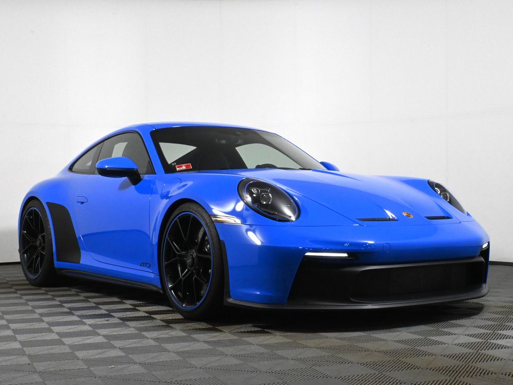 Thumbnail: 2022 Porsche 911 - 9