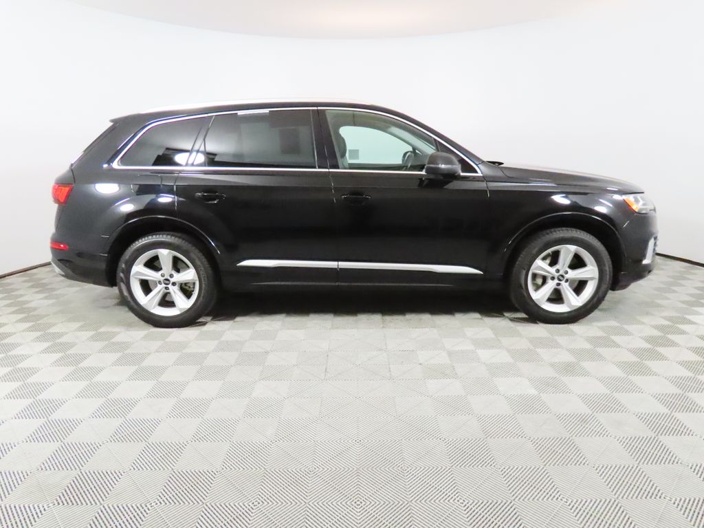 Thumbnail: 2022 Audi Q7 - 6
