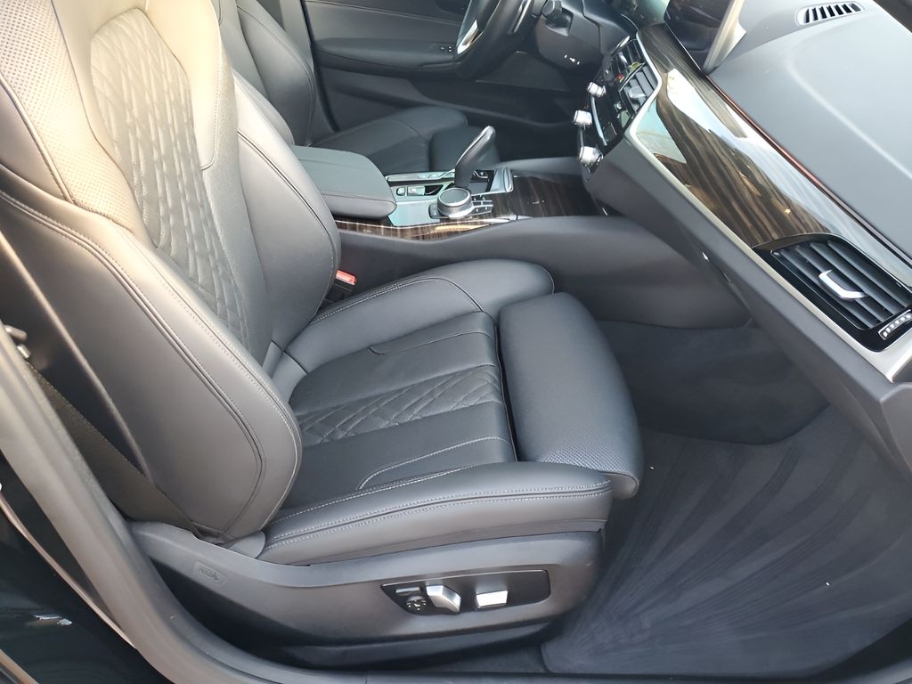 Used Car 2021 Bmw 5 Series  530i For Sale Under $25,000 In Austin, Texas