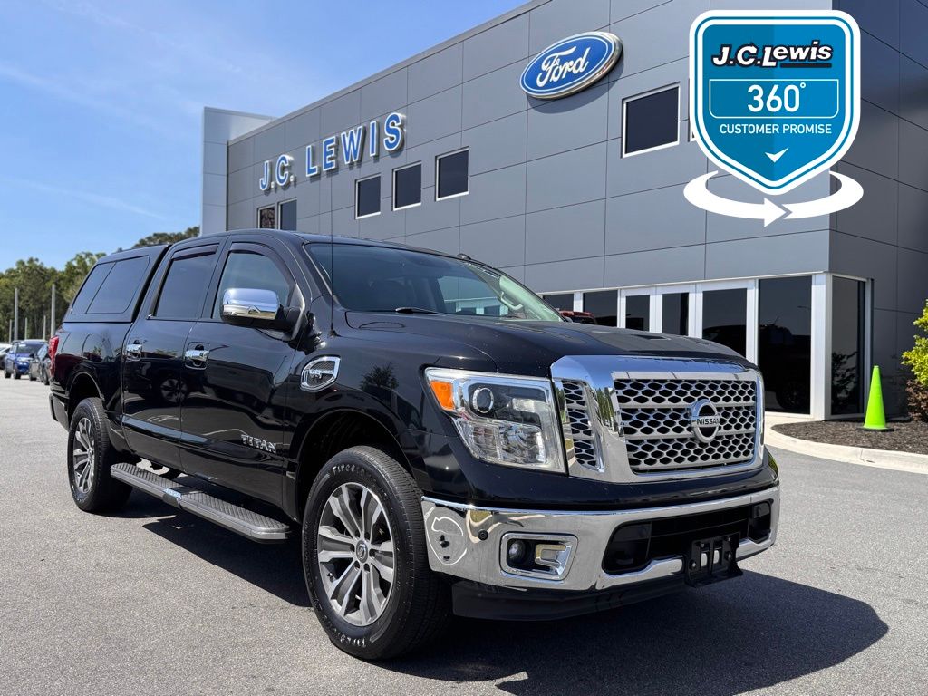 2017 Nissan Titan SL