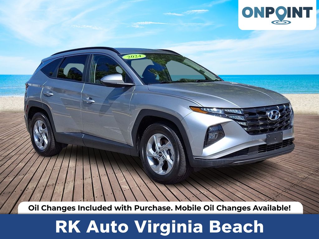 Shimmering Silver 2024 Hyundai Tucson SEL FWD SUV / Crossover Front-Wheel Drive 8-Speed Automatic