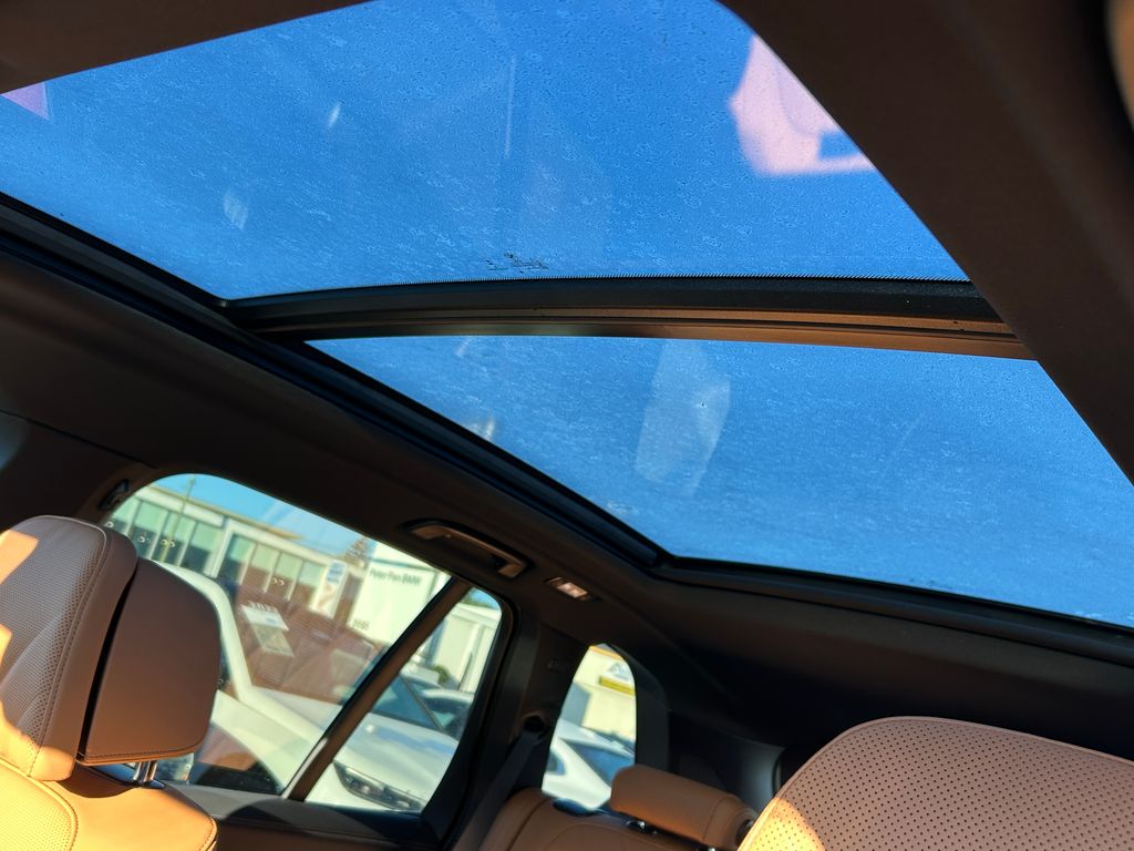 Thumbnail: 2026 BMW X5 - 16