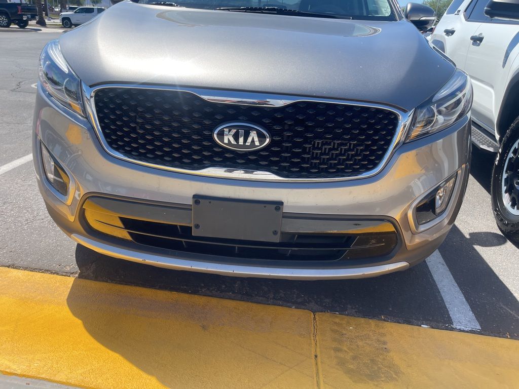 Thumbnail: 2017 Kia Sorento - 2