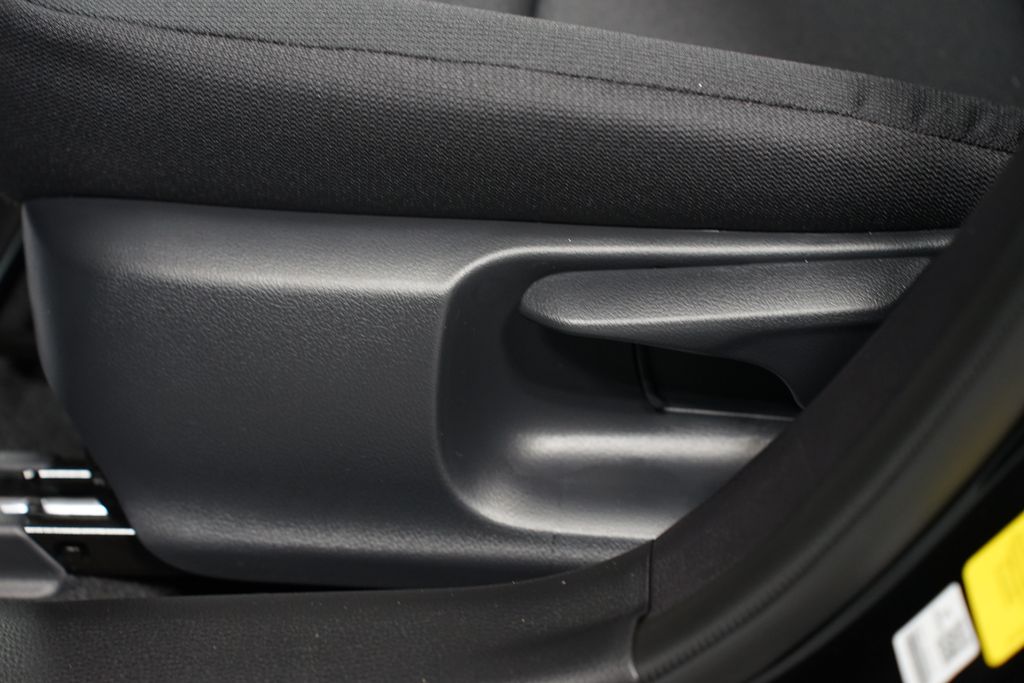 Thumbnail: 2026 Toyota Corolla - 31