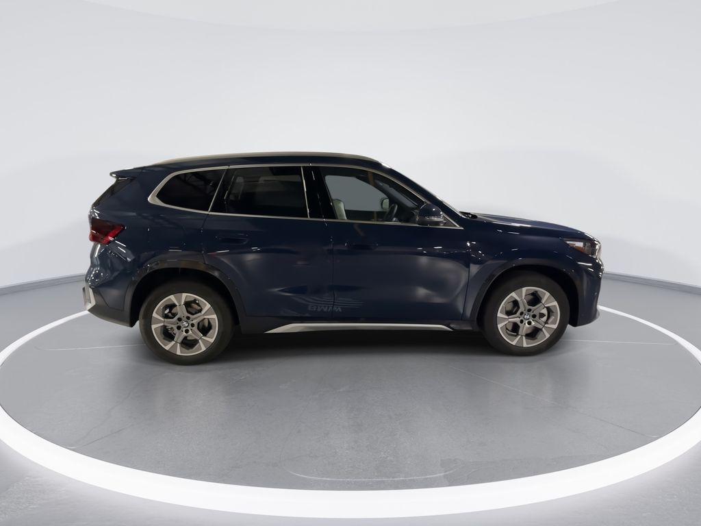 Thumbnail: 2026 BMW X1 - 9
