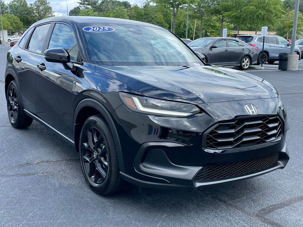 2025 Honda HR-V Sport 8