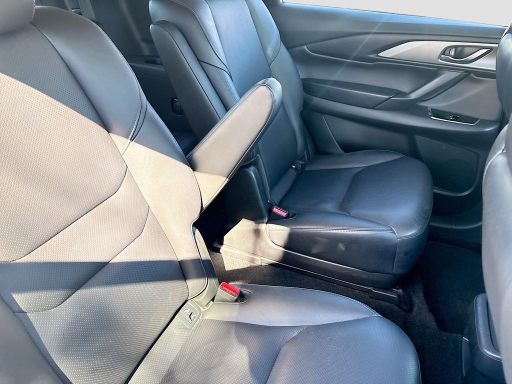 Used 2023 White Mazda Touring Plus image 29