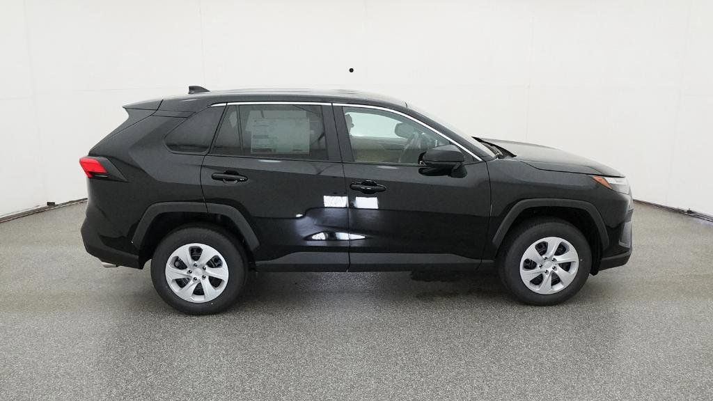 Thumbnail: 2025 Toyota RAV4 - 8