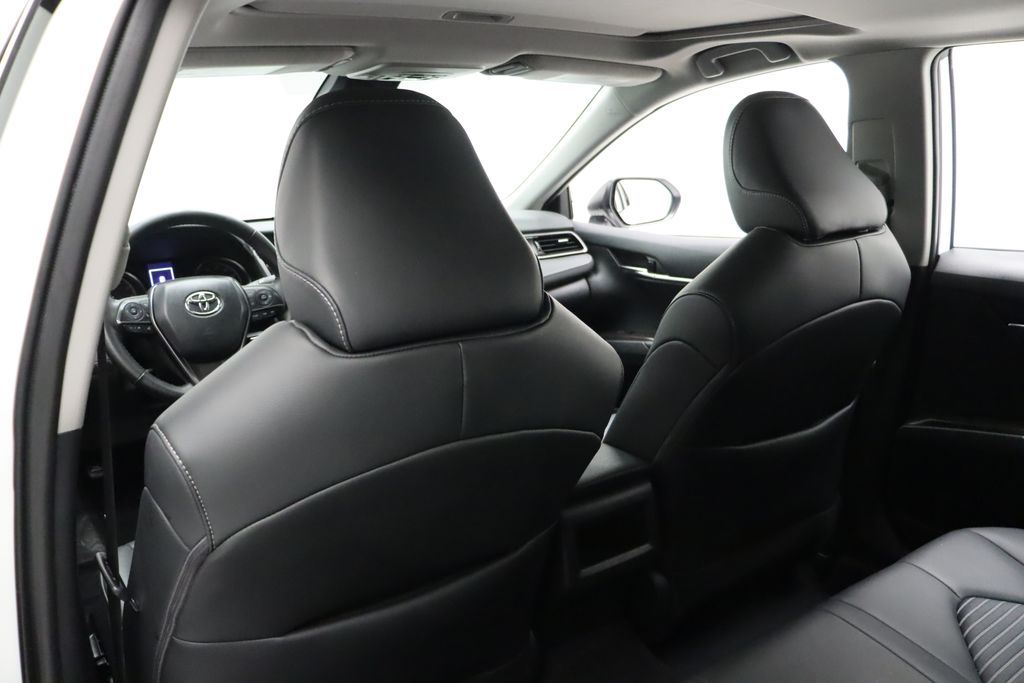 2024 Toyota Camry SE 20