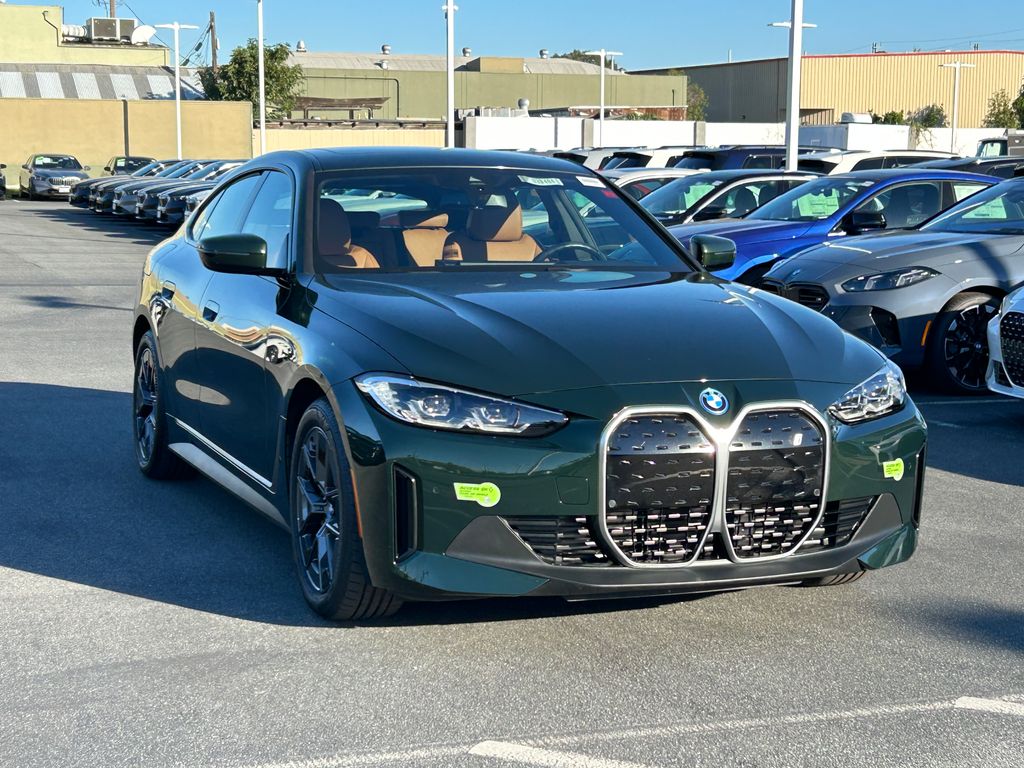 Thumbnail: 2023 BMW i4 - 7