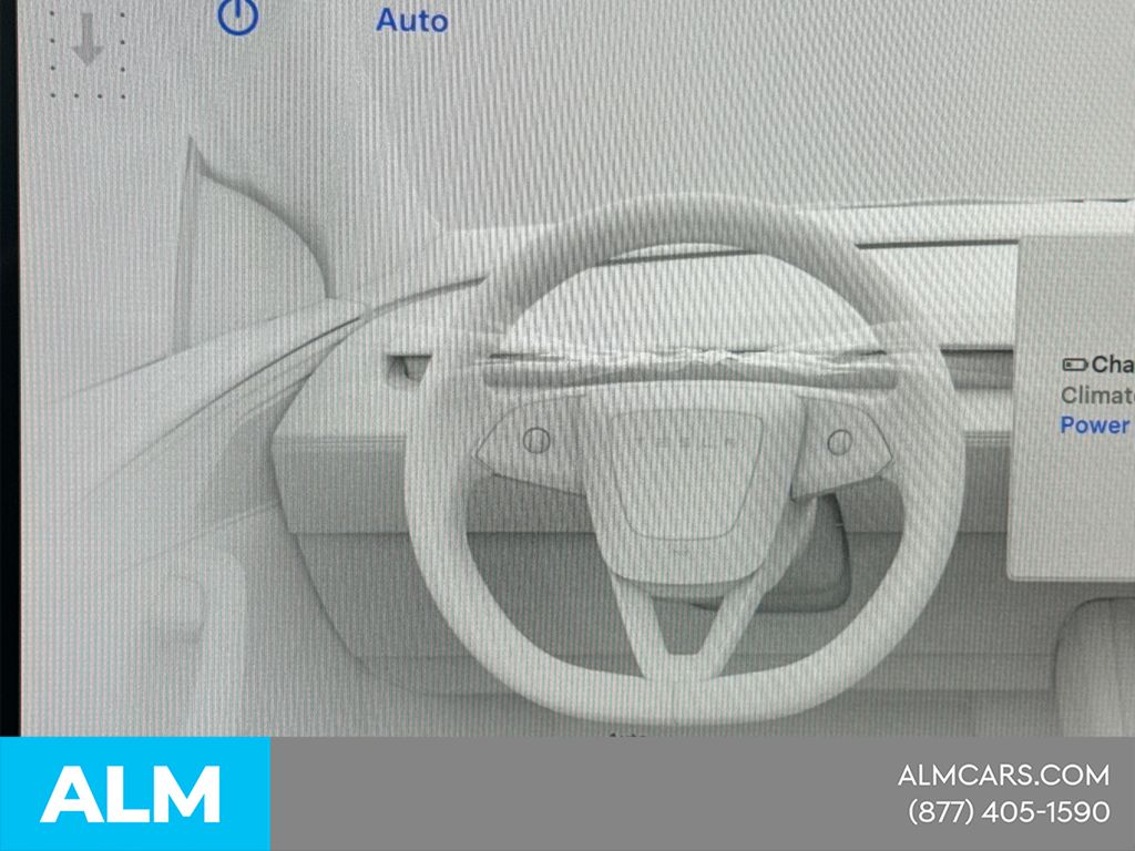2026 Tesla Model Y Long Range - Photo 32