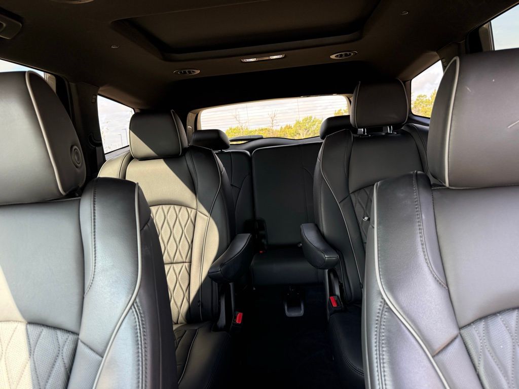 Thumbnail: 2022 Buick Enclave - 21