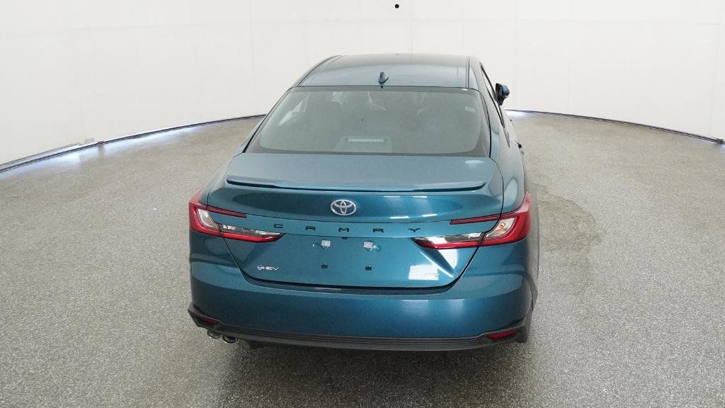 Thumbnail: 2026 Toyota Camry - 31