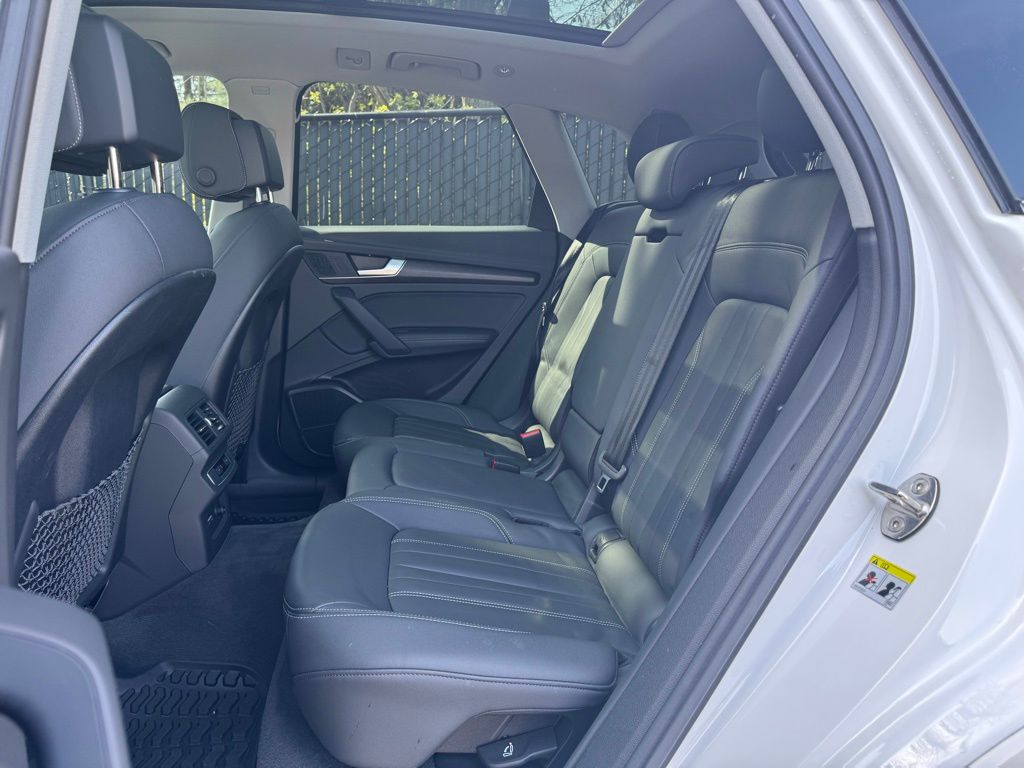 2021 Audi Q5 Premium Plus 16