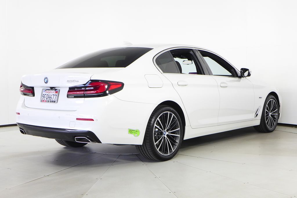 Thumbnail: 2023 BMW 5 Series - 7