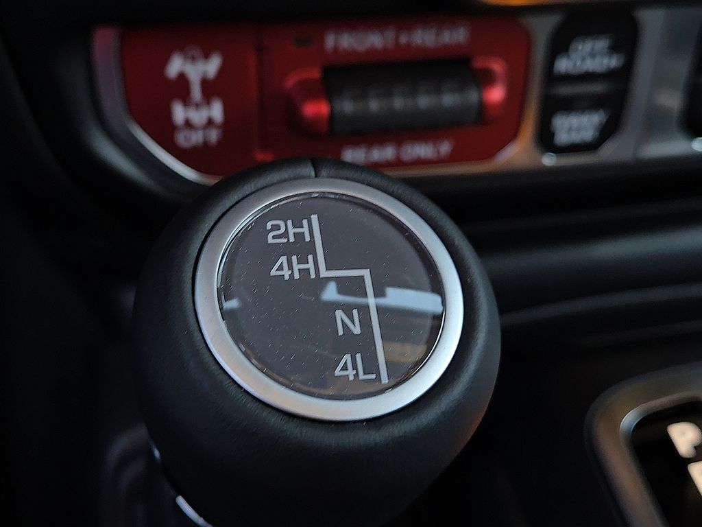 New 2026 Jeep Wrangler Rubicon For Sale in Farmington, AR