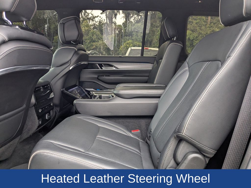 2023 Jeep Grand Wagoneer Obsidian 4x4