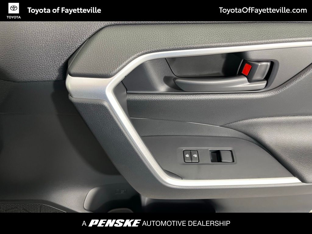 Thumbnail: 2025 Toyota RAV4 - 10