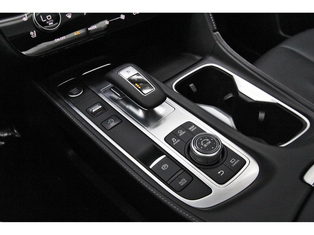 2024 INFINITI QX60 LUXE Black at Central Houston Nissan