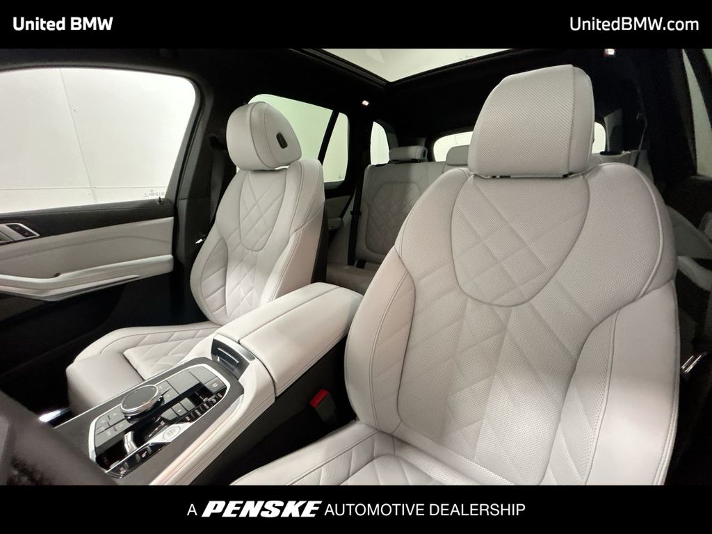 2026 BMW X5 xDrive40i 13