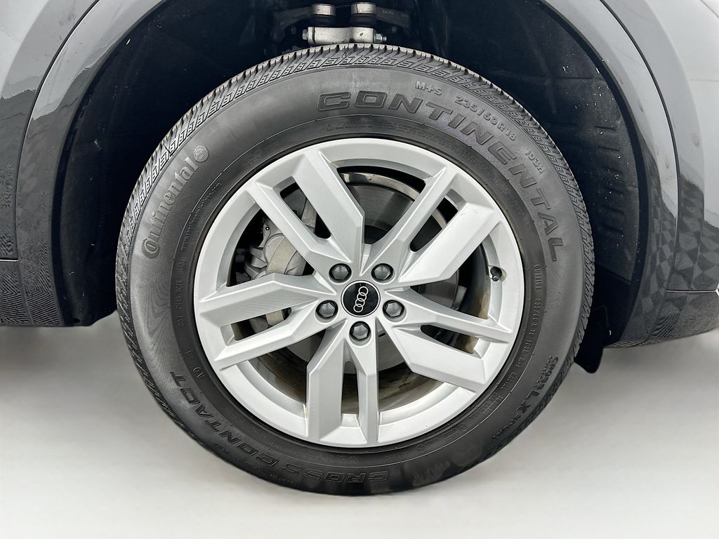 Thumbnail: 2023 Audi Q5 - 30