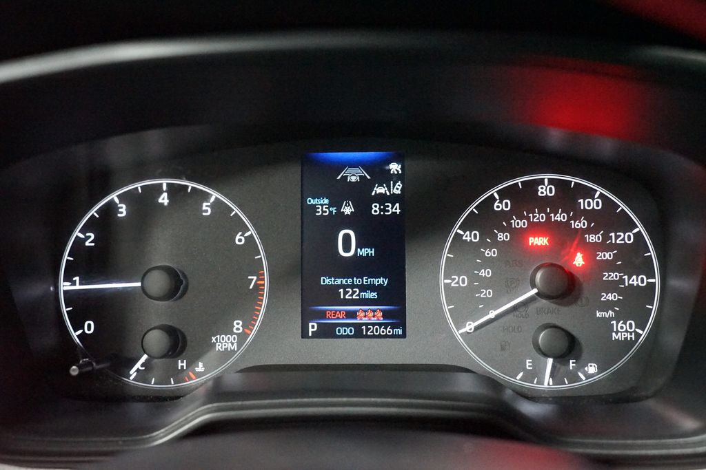 Thumbnail: 2025 Toyota Corolla Cross - 15