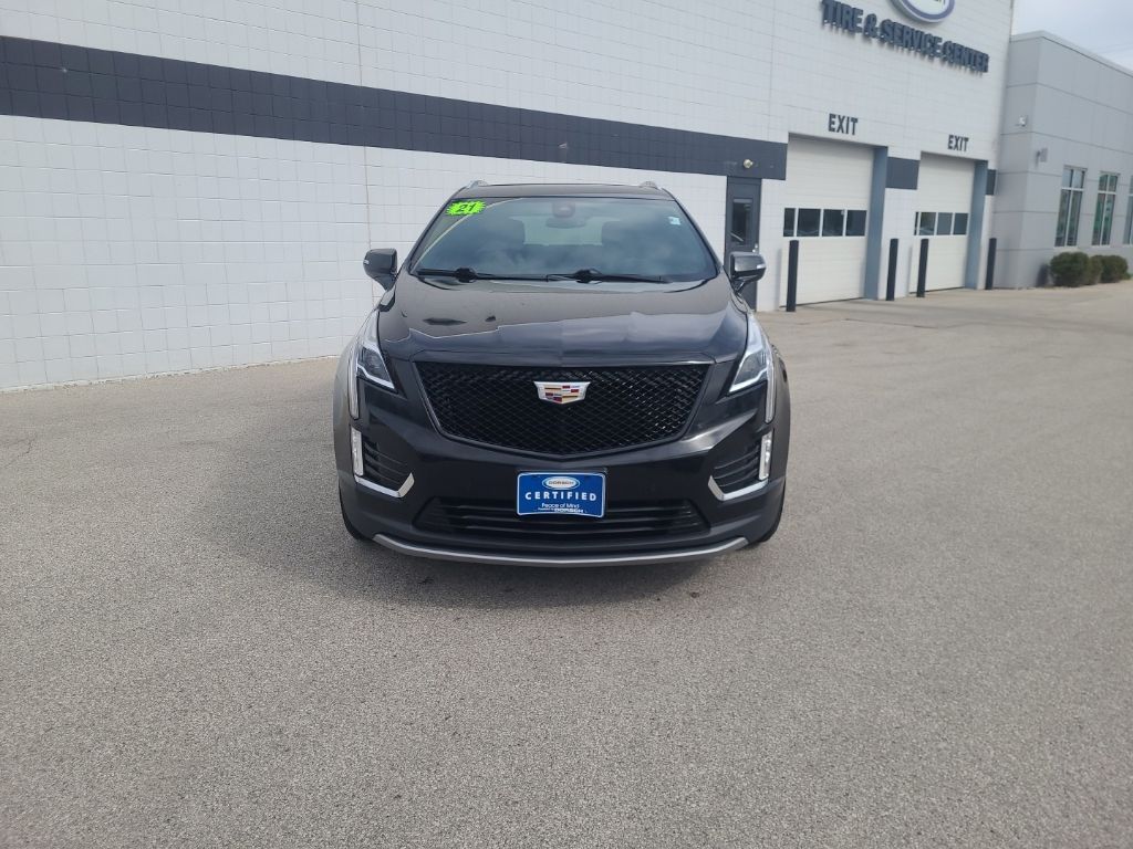 used 2021 Cadillac XT5 car, priced at $25,632