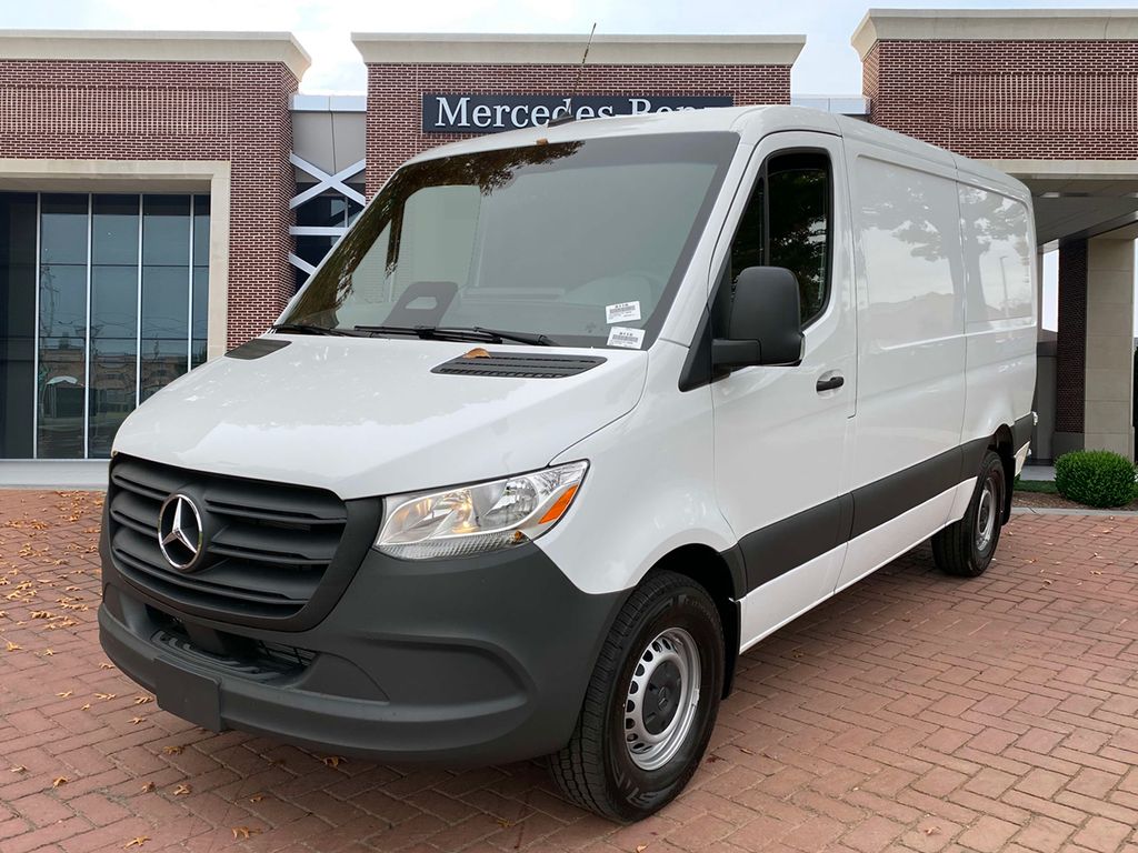 Thumbnail: 2025 Mercedes-Benz Sprinter - 2